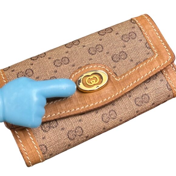 Vintage Gucci Key Holder Case Light Brown GG Pattern Key Case - Picture 2 of 10